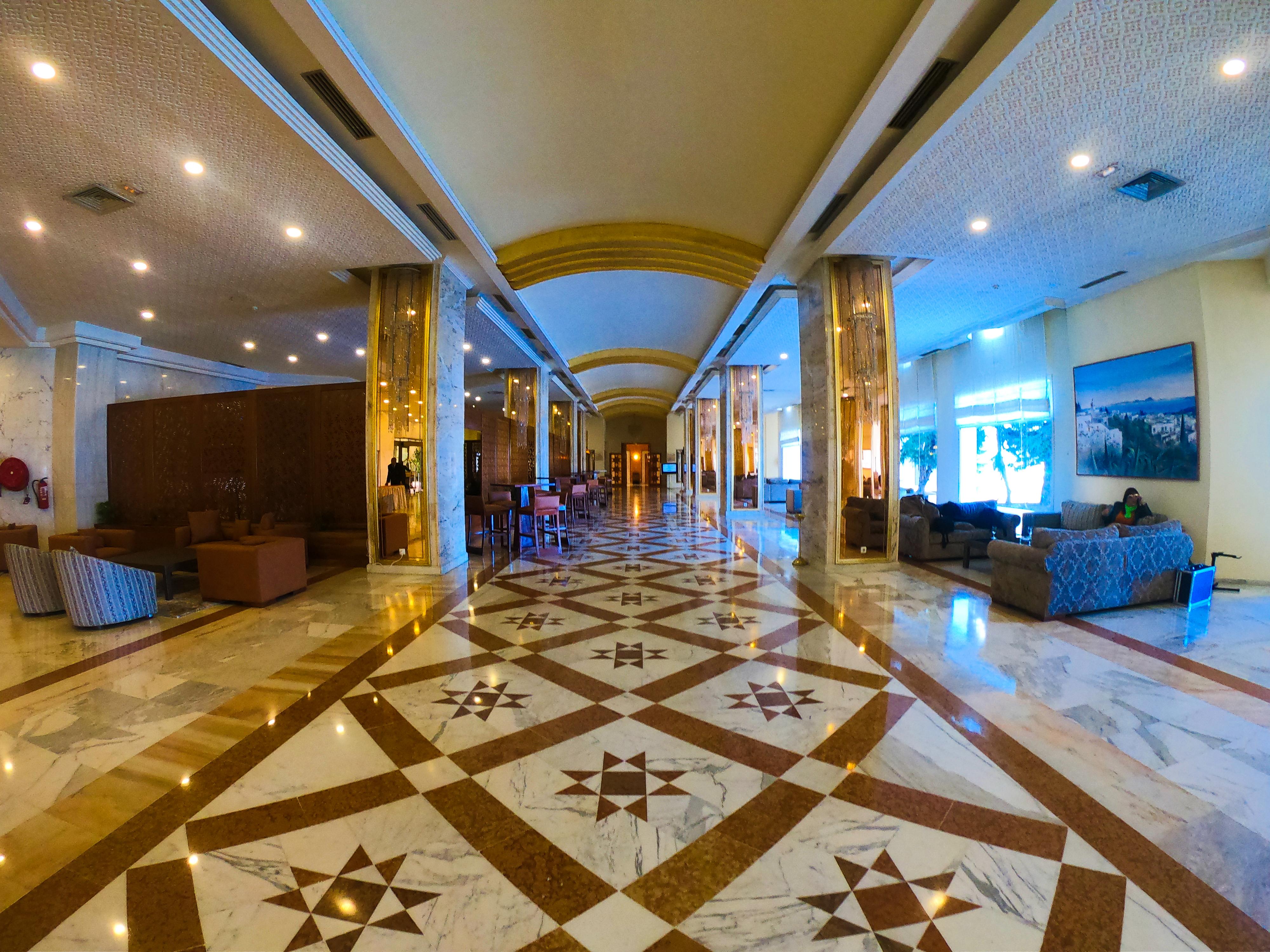 Le Palace قمرت المظهر الخارجي الصورة
